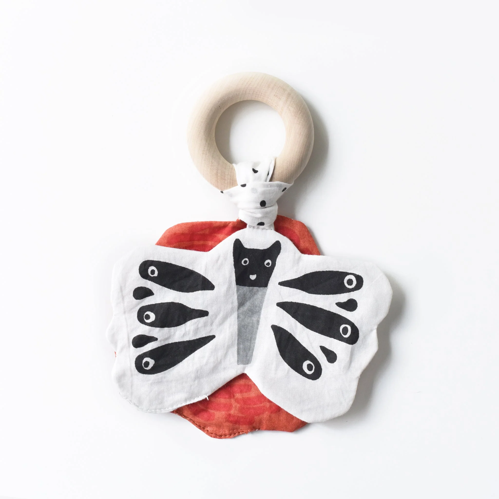 Wee Gallery Crinkle Teether - Butterfly - Image 3