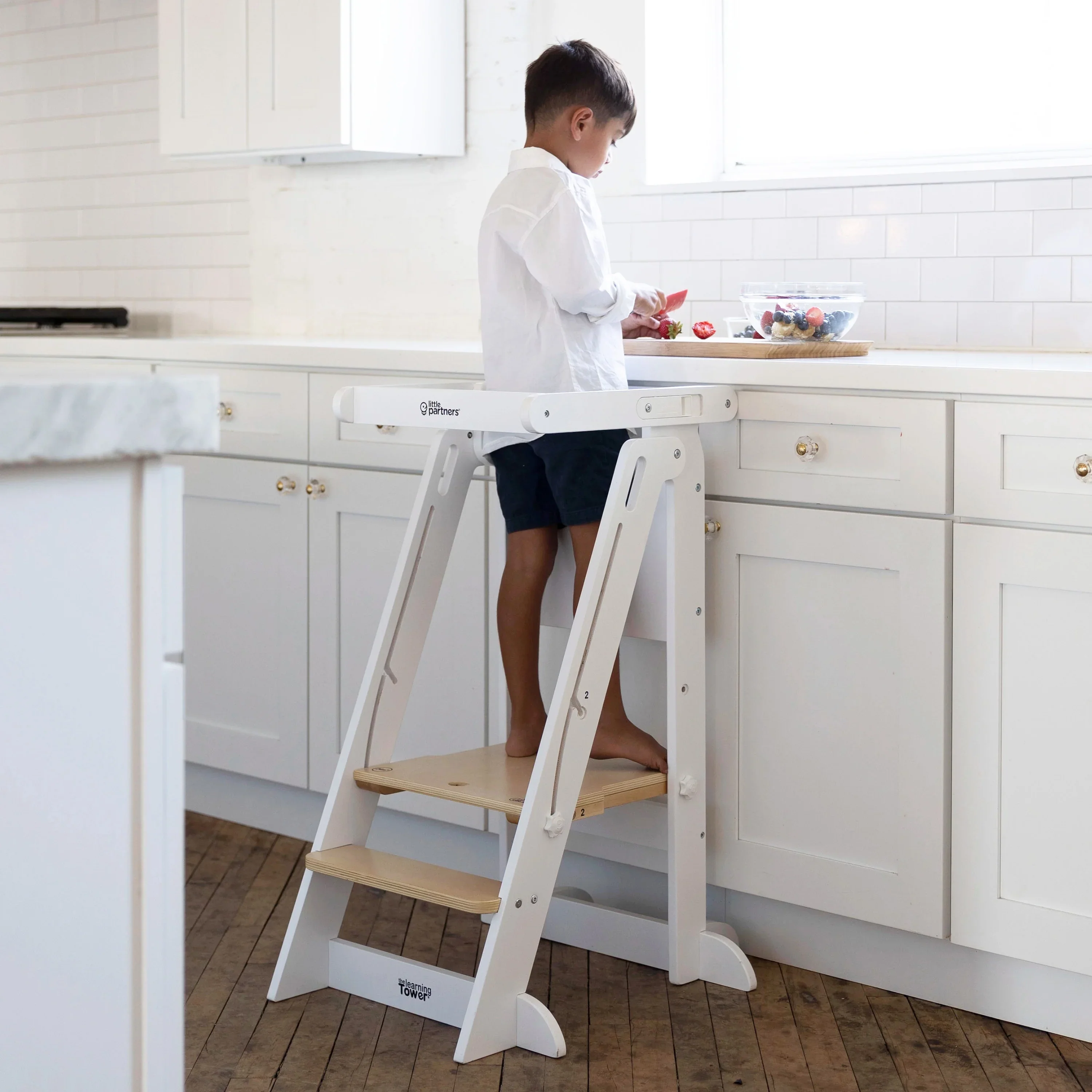 Little Partners Learn 'N Fold Learning Tower® Toddler Tower - Image 16