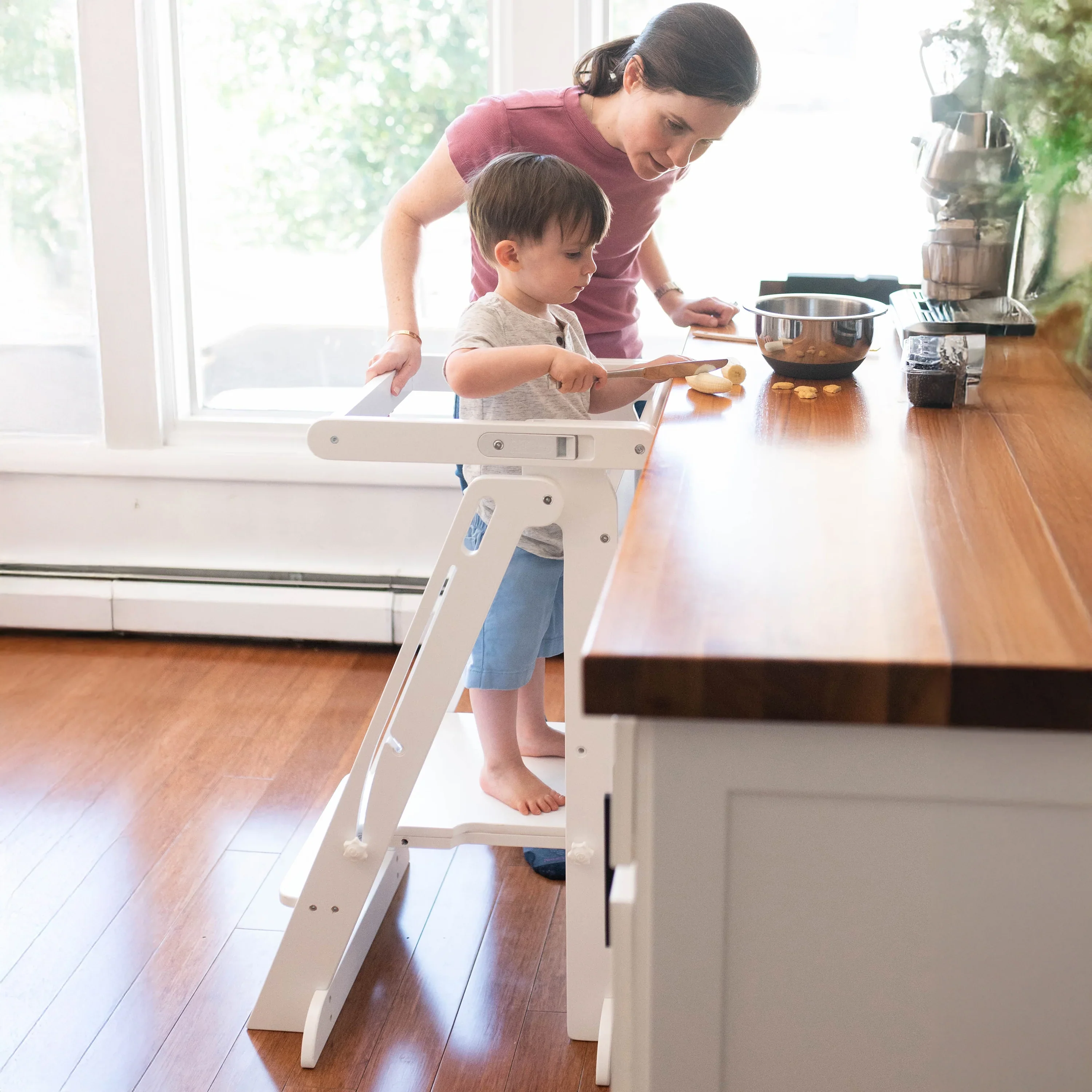Little Partners Learn 'N Fold Learning Tower® Toddler Tower - Image 9