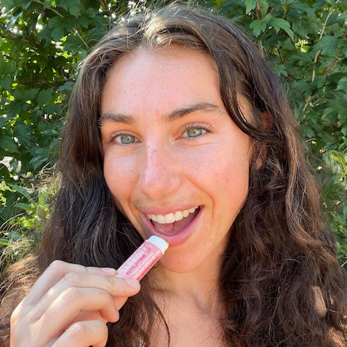 Ora's Amazing Herbal Natural Lip Balm 3 Pack, Vanilla, Earl Grey, Mintyliptus - Image 3