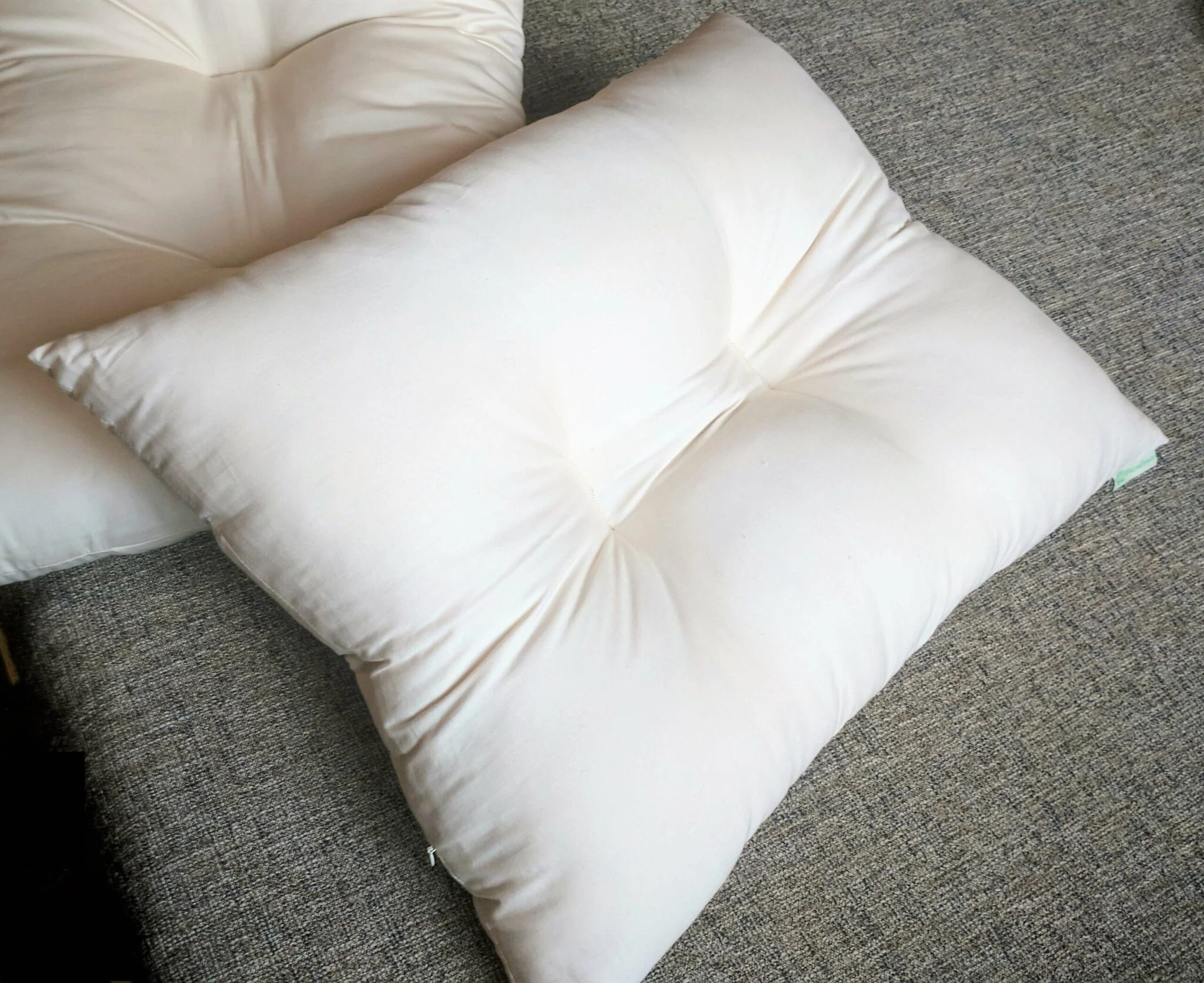 White Lotus Organic Cotton Contour Pillow - Image 9